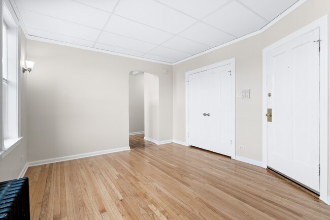 Foto del edificio - 1440 W Howard St