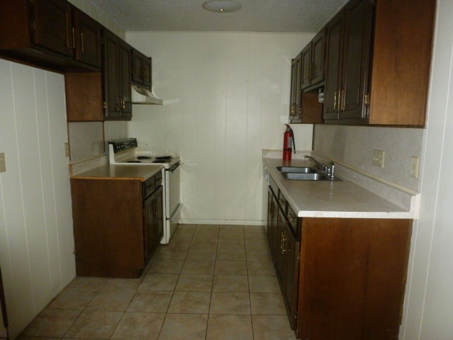 Foto del edificio - 927 Minter Ln