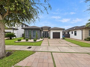 Building Photo - 13655 SW 158th Pl