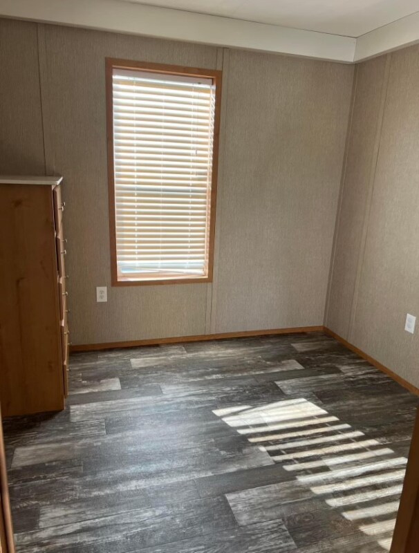 Foto del edificio - 5859 Tom Hebert Rd