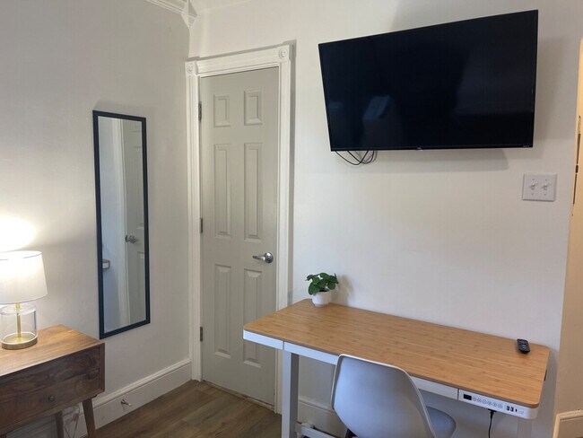 Foto del edificio - 90 N Pearl St