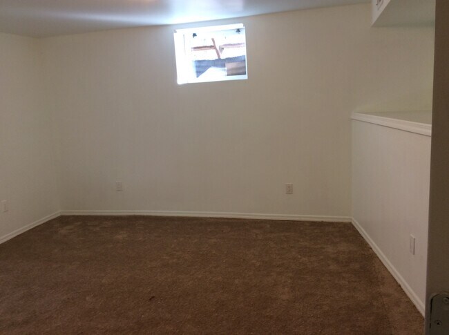 Foto del edificio - 61 Shady Ln