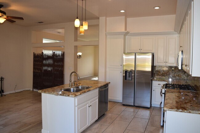 Building Photo - Coming Soon! Spacious Stanford Ranch 4 Bed