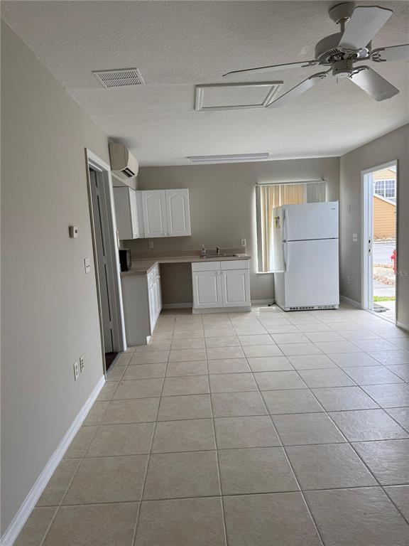 Building Photo - 631 Washington Palm Loop