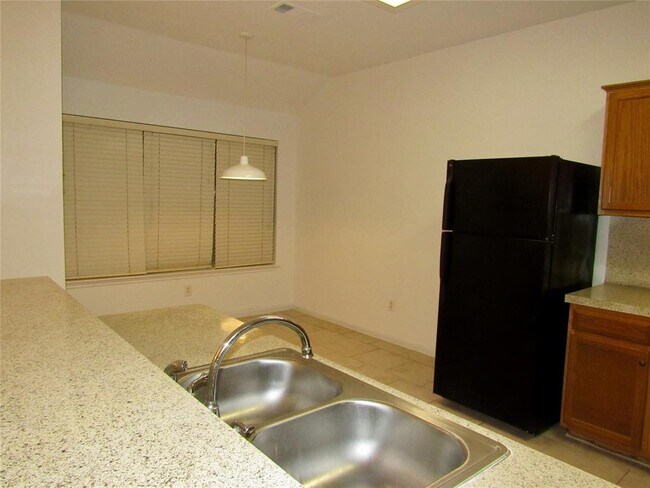 Building Photo - 2830 Burgess Hill Ct