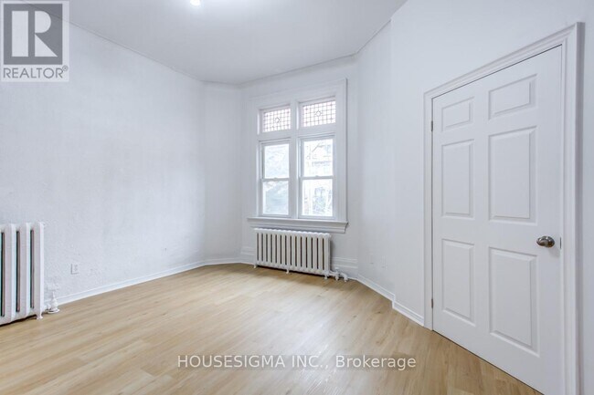Photo du bâtiment - 661-661 Huron St
