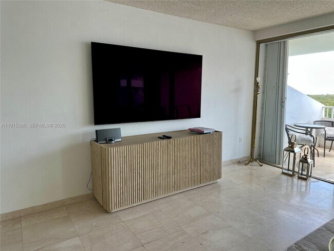 Foto del edificio - 199 Ocean Ln Dr