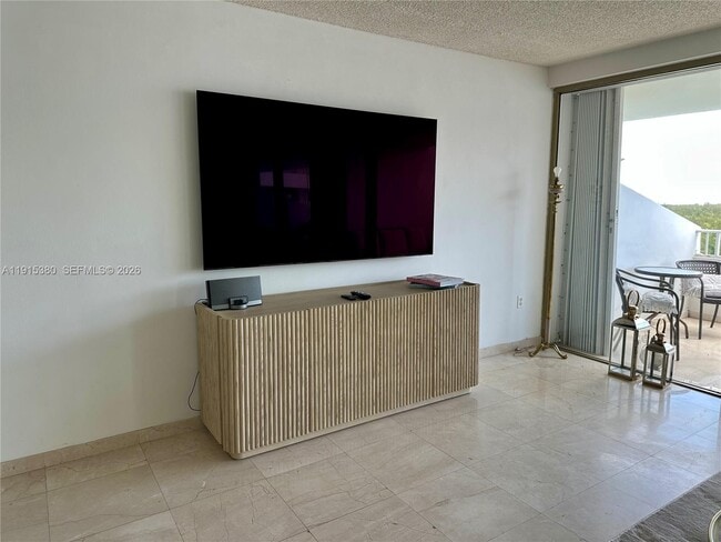 Building Photo - 199 Ocean Ln Dr