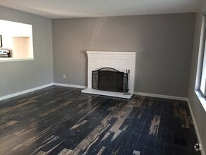Building Photo - 2460 Brookside Way