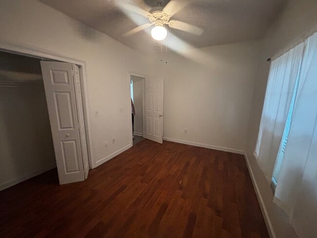 Building Photo - 403 Vereen Rd