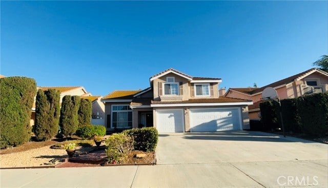 Building Photo - 22681 Belaire Dr