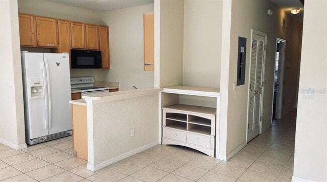 Building Photo - 2325 Caravelle Cir