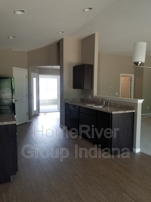 Building Photo - 7615 Accio Cv