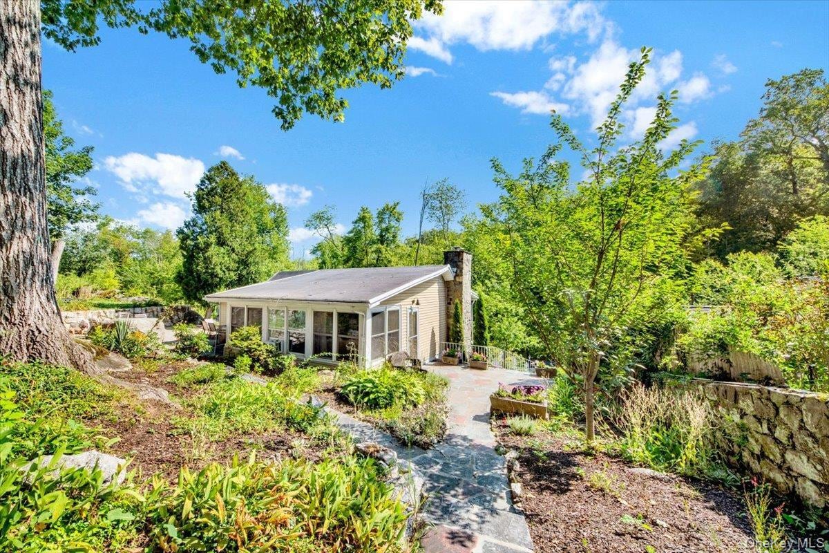 Foto principal - 25 Evergreen Rd