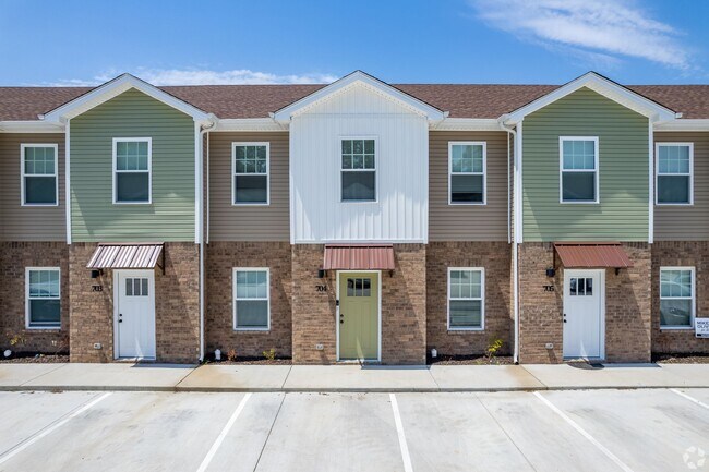 Foto del edificio - Clearsky Townhomes