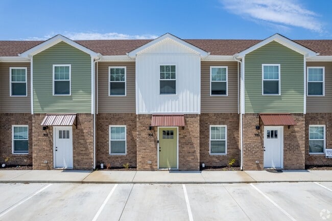 Building Photo - Clearsky Townhomes