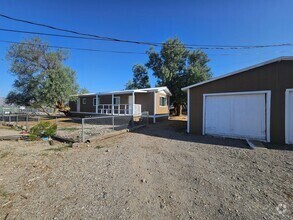 Building Photo - 1975 La Riata Rd