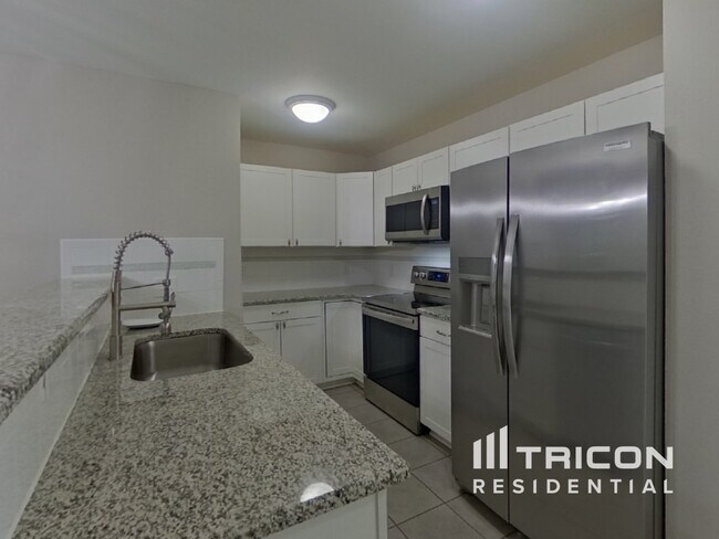 Building Photo - 803 Swearngan Ridge Ct