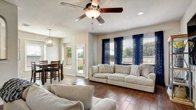 Foto del edificio - 26207 Lost Creek Way