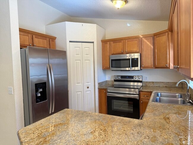 Foto del edificio - 1290 12th Ct SW