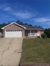 Building Photo - 1535 Londonderry Pl