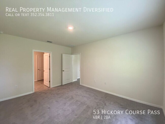 Building Photo - Lake Diamond North - Welcome Home