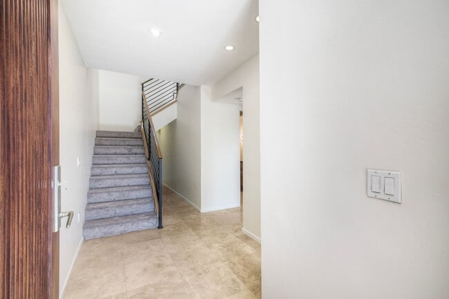 Foto del edificio - 2239 Del Mar Scenic Pkwy