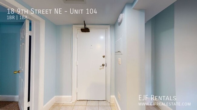 Building Photo - 18 9th St NE