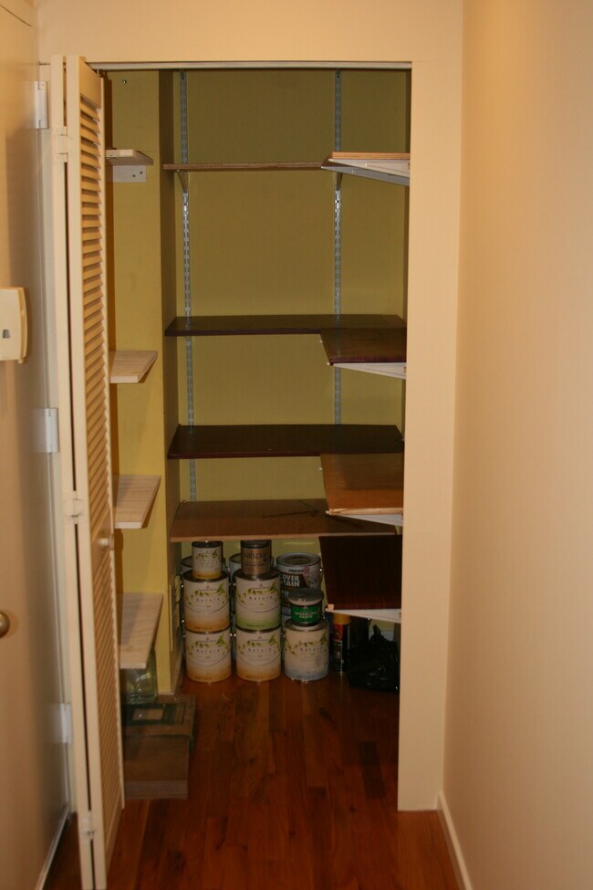 1st storage / pantry - 522 Gregory Ave
