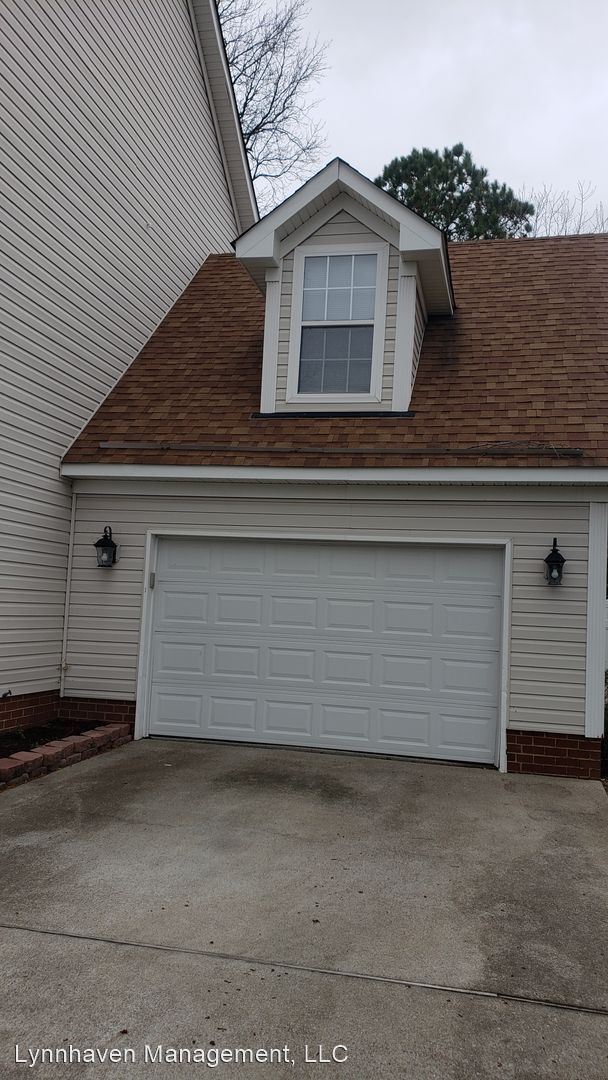 Building Photo - 7 br, 3 bath House - 3711 Bowdens Ferry Rd
