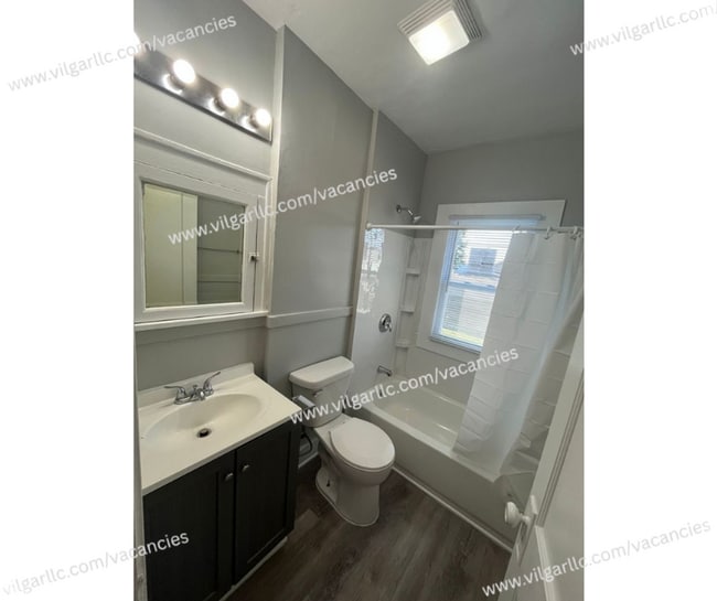 Building Photo - 6244 Garfield Ave