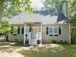 Building Photo - 1349 Brookwood Dr