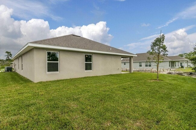 Building Photo - 5331 Vespera St