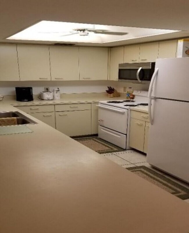 Building Photo - ** 3/3 IN TIMBERWOOD OF NAPLES **