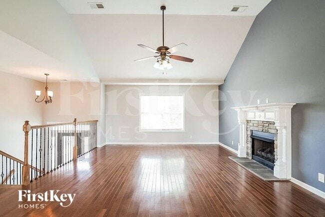 Building Photo - 3711 Wind Mill Ct