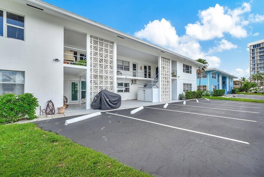 Foto principal - 3208 Colony Club Rd