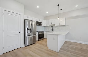 Building Photo - 1636 N 26th St