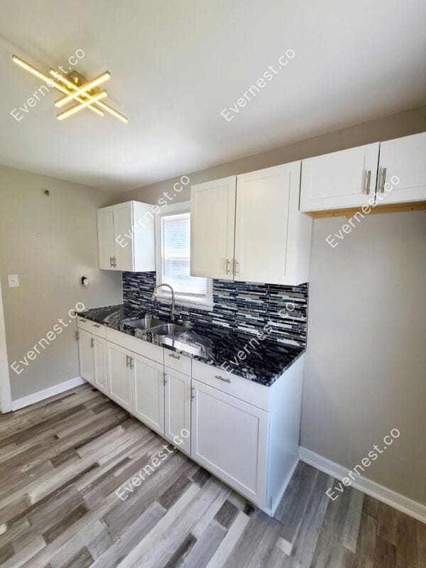 Building Photo - 1021 Fourqurean Ln
