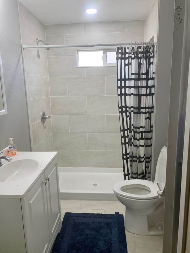 Foto del edificio - 1716 7th Ave