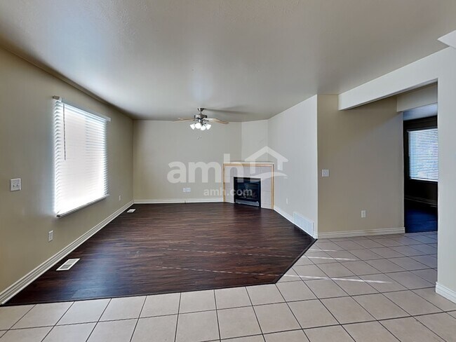 Foto del edificio - 856 E 2150 S