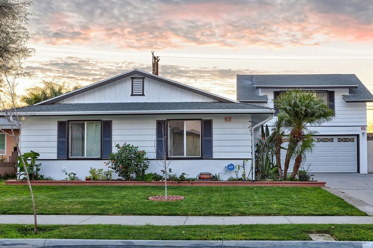 Foto principal - Furnished Home in HB