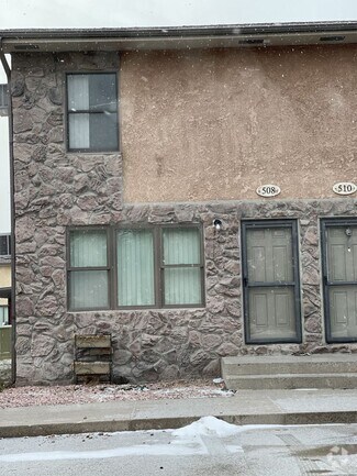 Building Photo - 508 W 42nd St