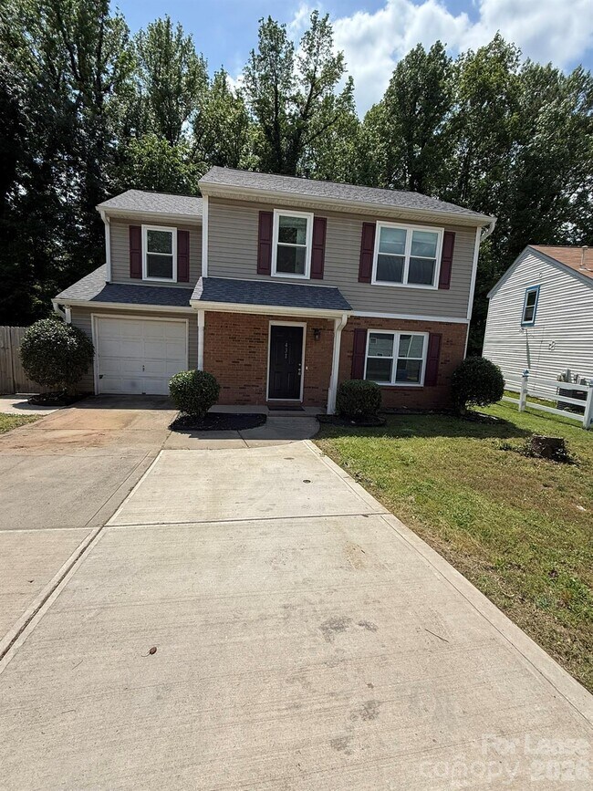 Foto del edificio - 431 Kingville Dr