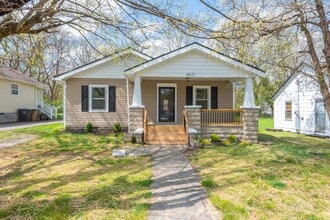 Building Photo - 4021 Porter Ave