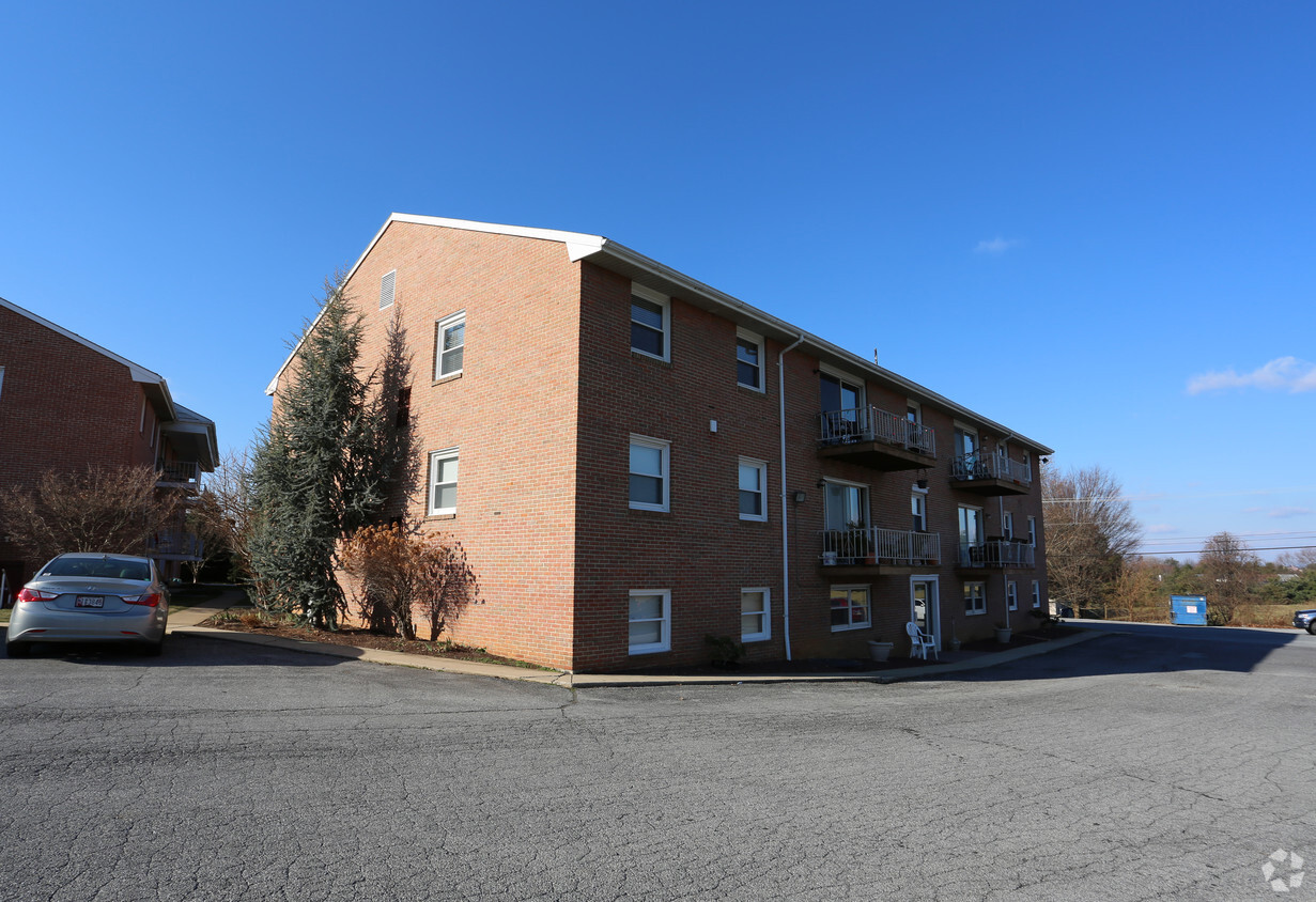 Building Photo - Brightwood Garden Apartments