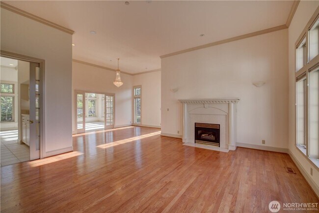 Foto del edificio - 4bd/4ba Kirkland House