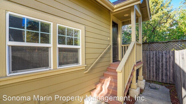 Foto del edificio - Studio, 1 bath House - 319 5TH STREET