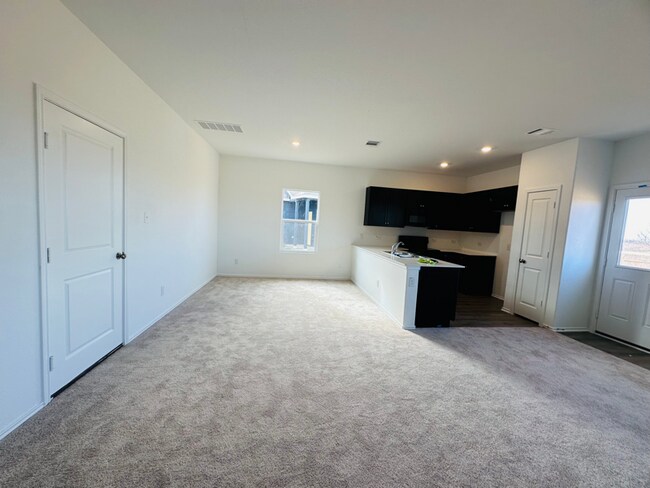 Building Photo - 852 Rancho Del Cielo Lp