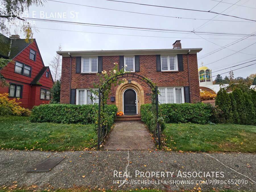 Foto principal - 1905 E Blaine St