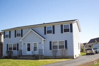 Building Photo - 193 Kaymar Dr